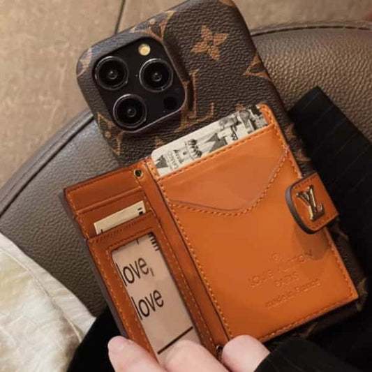 LV with pocket