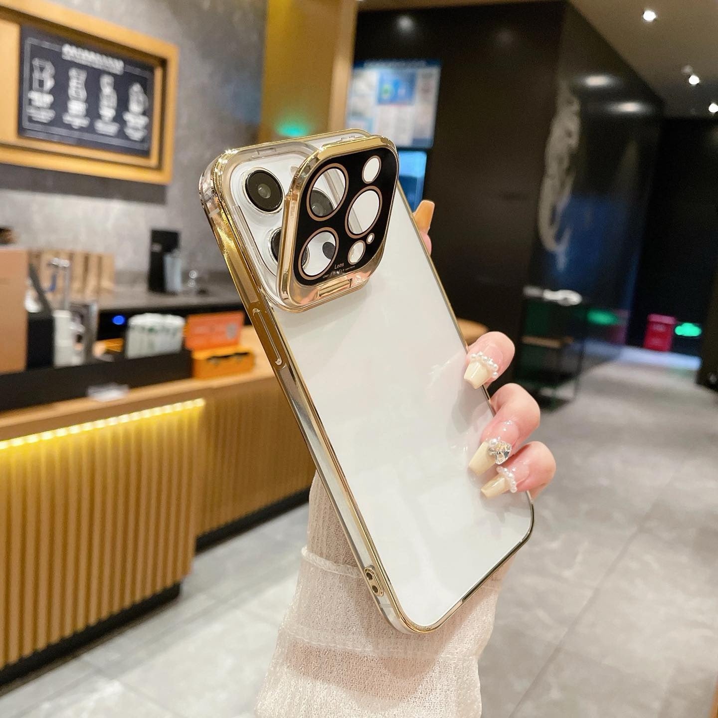 Clear case with stand