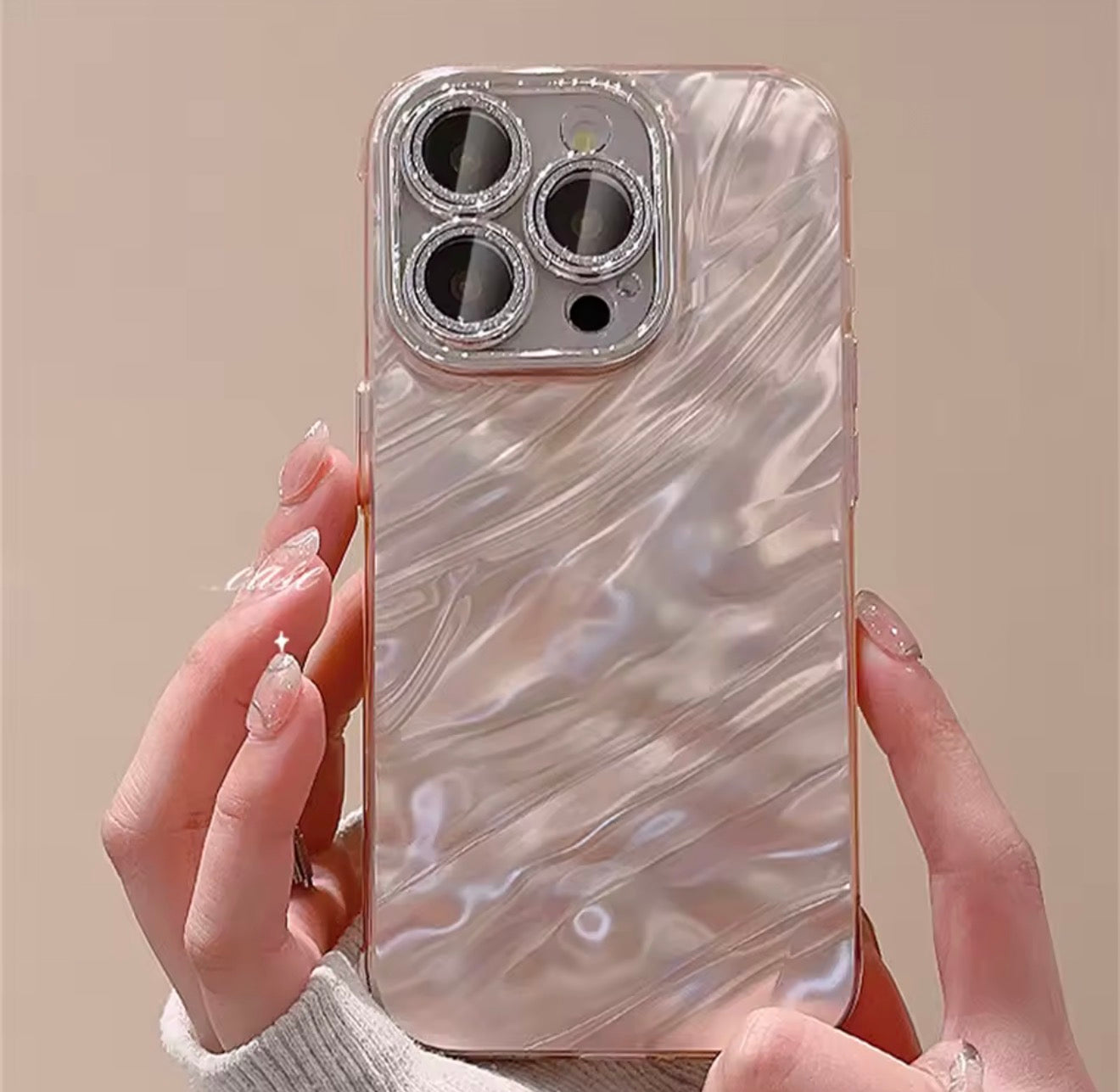 Wavy Case