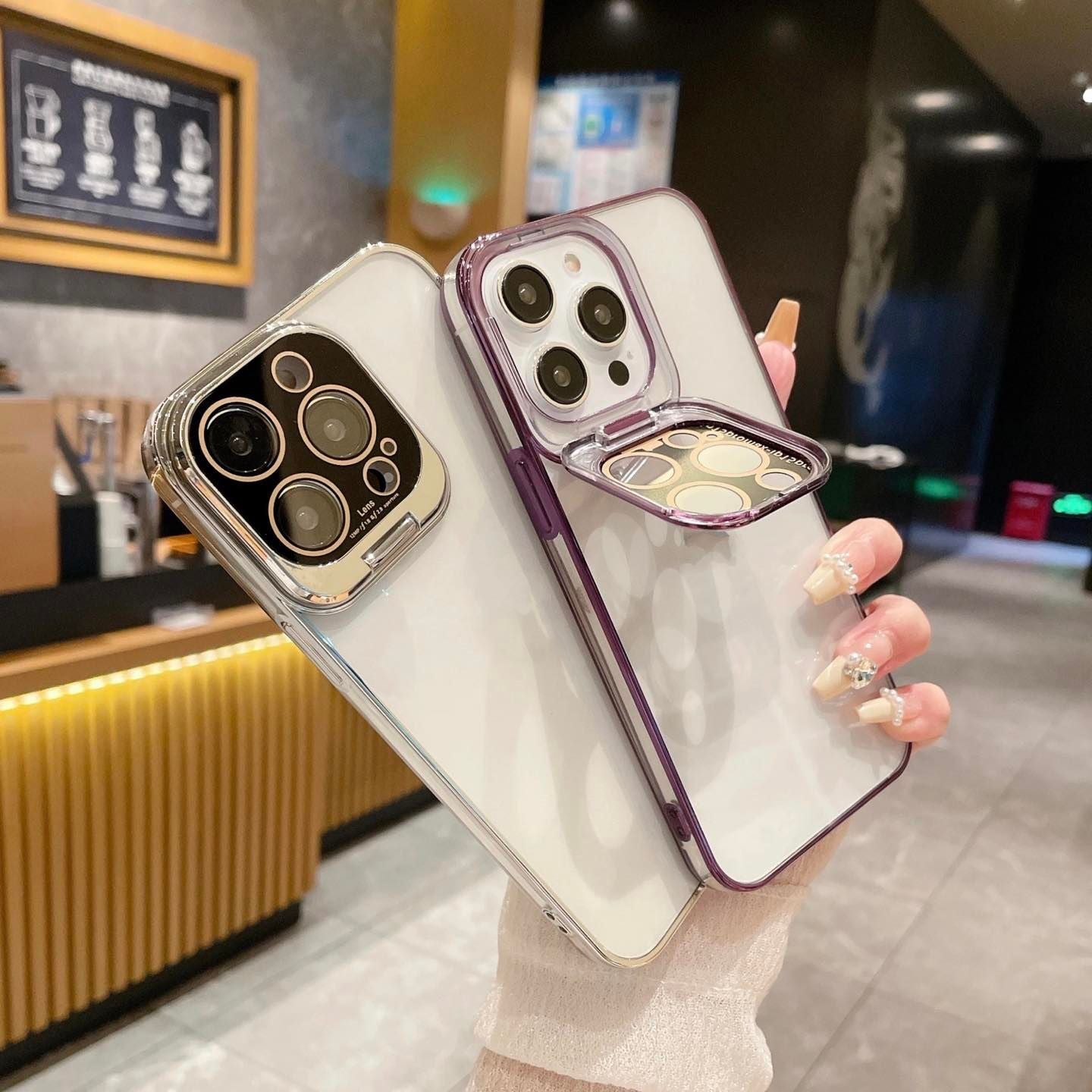 Clear case with stand